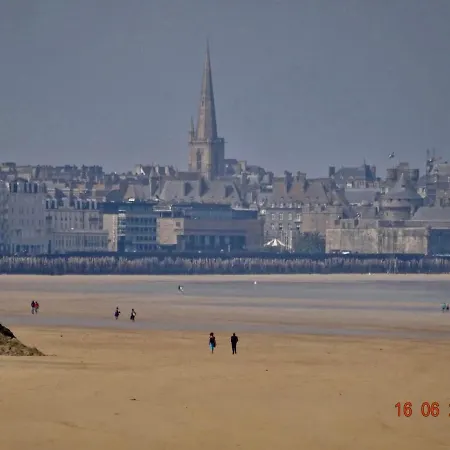 Сasa de vacaciones Veritable Maison De A 500 M Des Plages